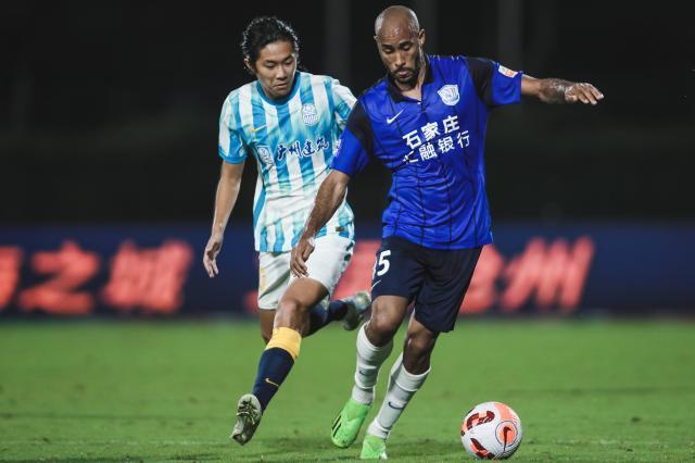 沧州洋枪哑火3连胜止步 平广州城两队仅9次射门