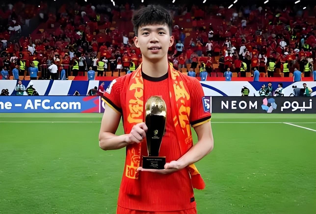 九游体育-喜讯！他是唯一被西甲官方撰文表扬的中国U23球员，值得期待